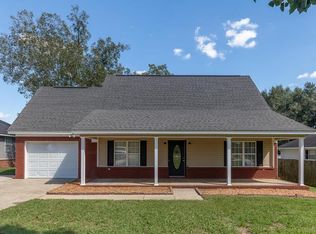 46 Miller St, Cowarts, AL 36321