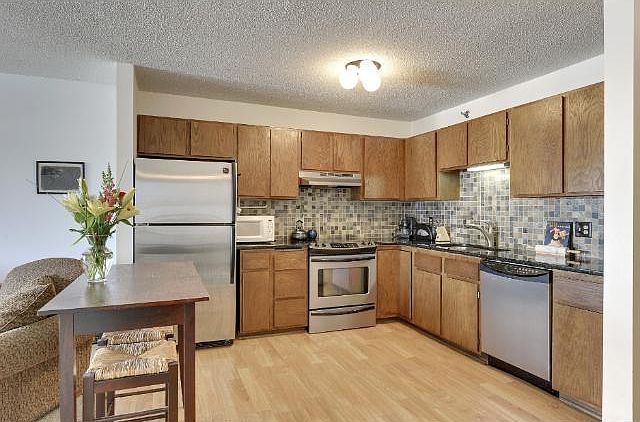 1st image of 121 Washington Ave S APT 903