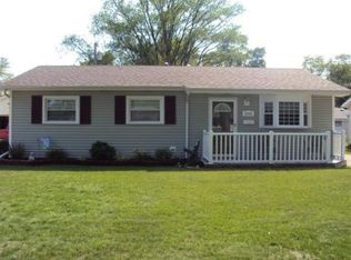 9346 Ellen Dr, Highland, IN 46322