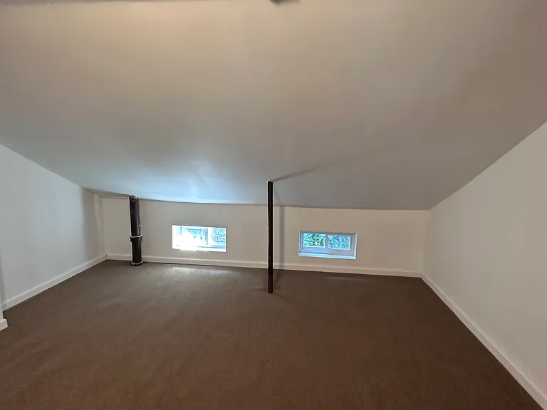 811 S Warren St — Photo 17