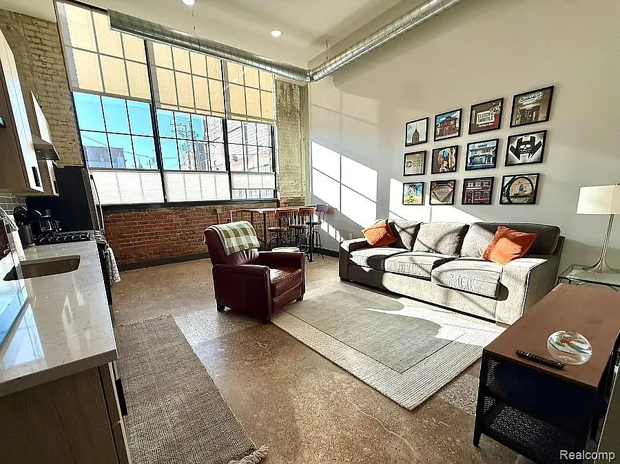 2 bed, 1.0 bath, 1200 sqft, $2,425 — Photo 4