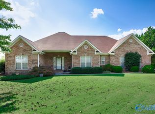 618 McCollum Rd, Meridianville, AL 35759