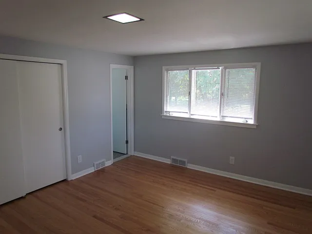 504 Rugby Rd — Photo 9