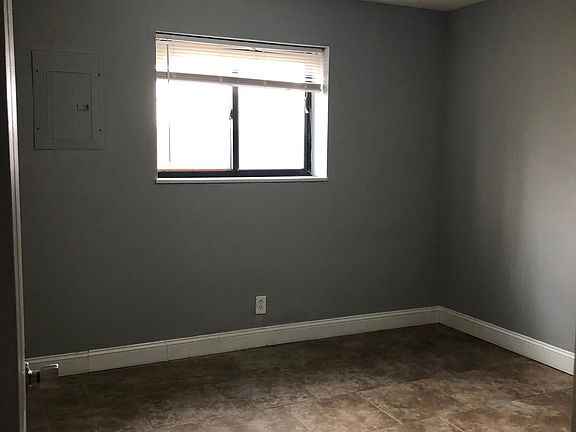 5th image of 3960 W Pine Blvd