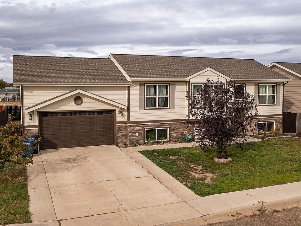 530 5th Ave SE, Dickinson, ND 58601 Zillow