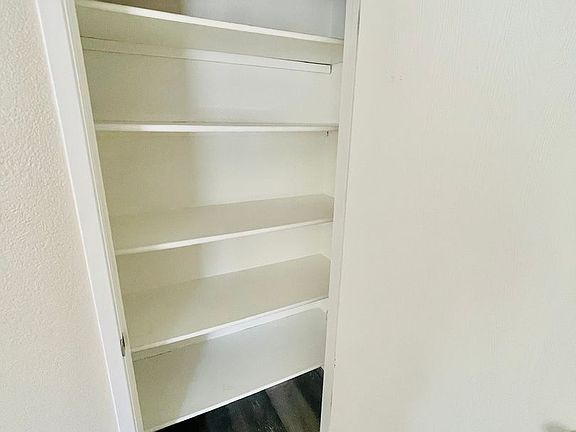 5th image of 8101 Kelton Dr #4