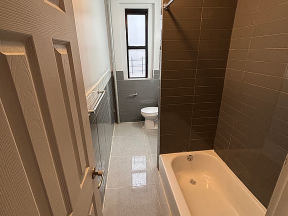 3rd image of 617 W 141st St APT 34
