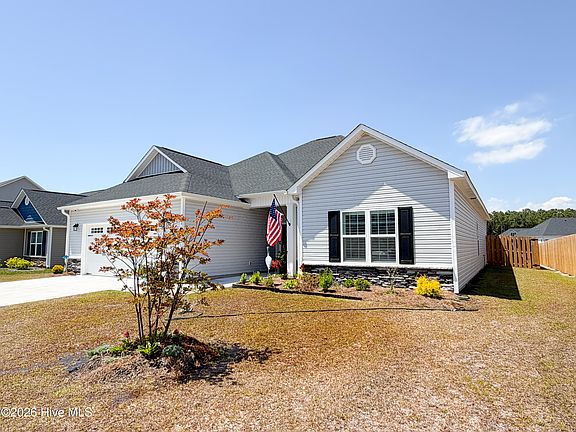 2nd image of 466 Pebble Shore Drive