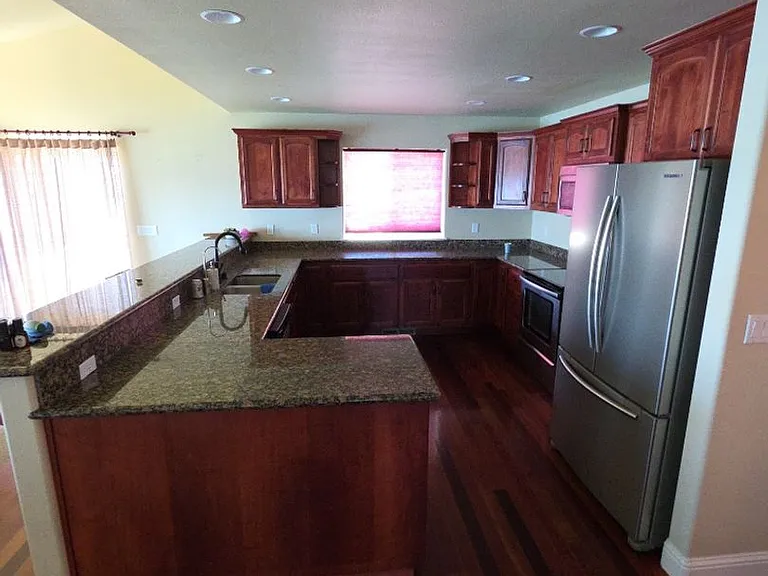 8115 Mountain Crest Dr — Photo 6
