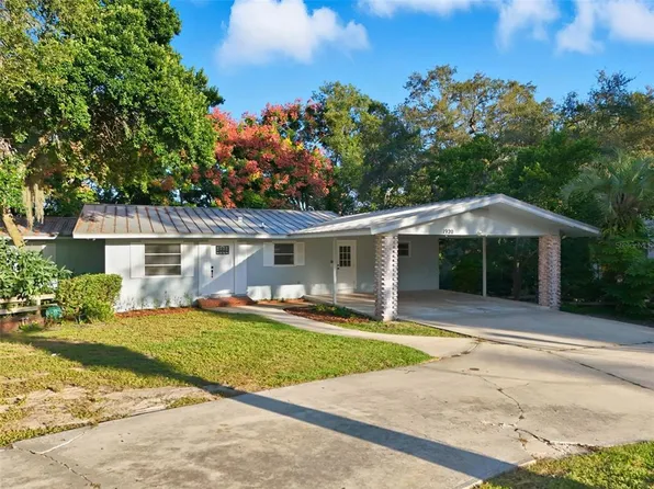 1920 Normandy Dr, Mount Dora, FL 32757