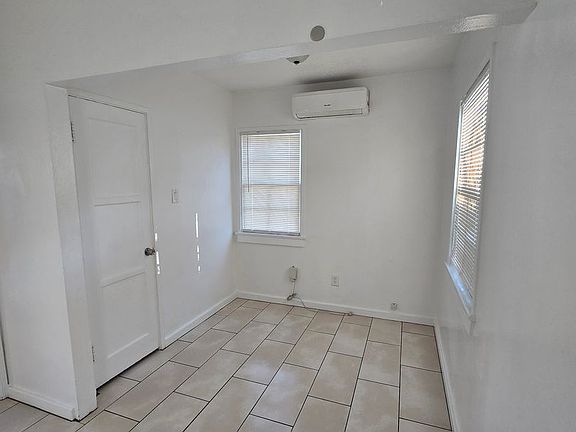 5th image of 361 N Wateka St
