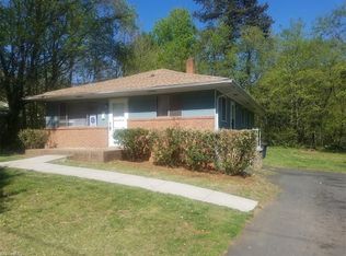 287 Crepe Myrtle Cir, Winston Salem, NC 27106