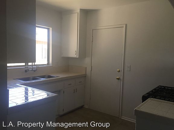4th image of 9341 Crenshaw Blvd APT 4