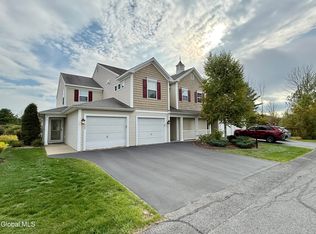 211 Linden Ct, Amsterdam, NY 12010