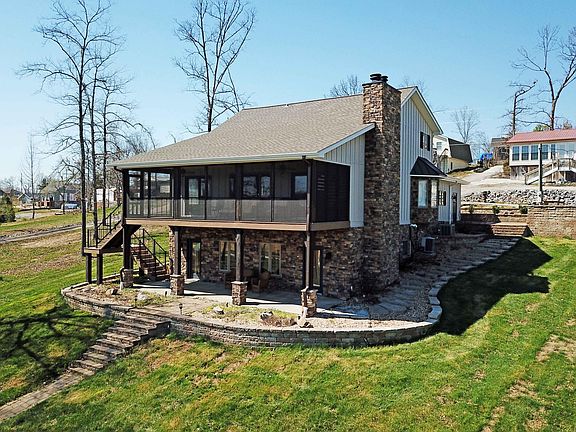 2nd image of 84 Knox Dr