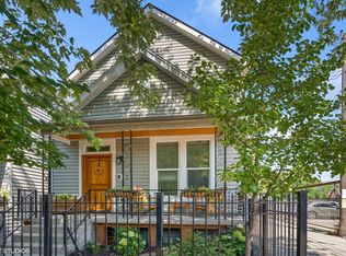 2760 W Saint Mary St, Chicago, IL 60647