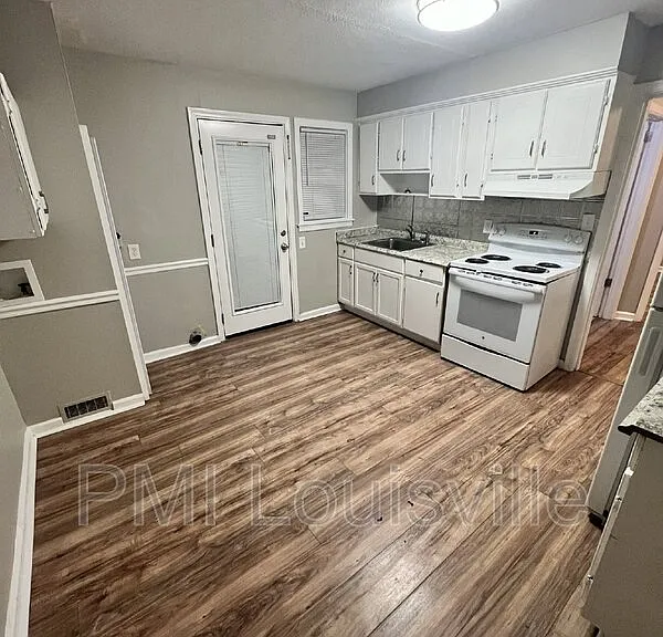 3901 Peachtree Ave — Photo 24