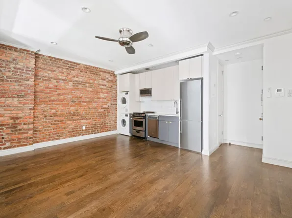 51 West 11th Street image 1 of 5