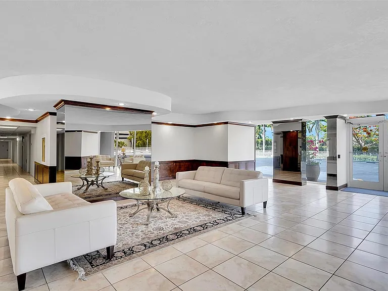 2841 N Ocean Blvd #1801 — Photo 37