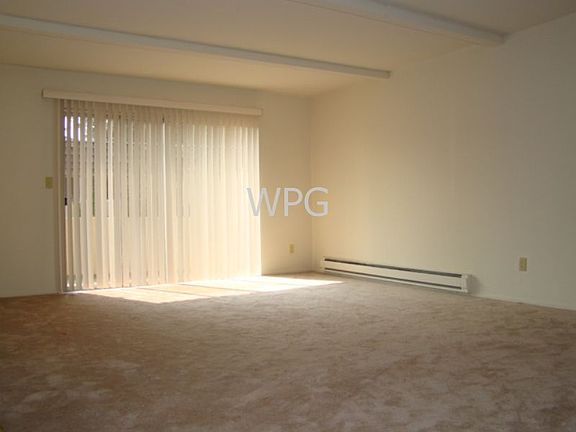 3rd image of 550 Kiely Blvd APT 22