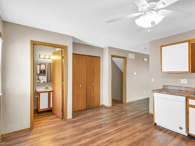 Hershey Clearwater Townhomes — Photo 40