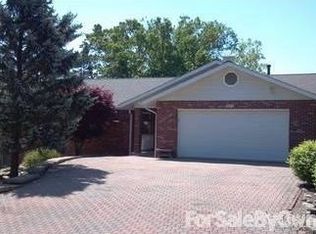 337 Gravois Pl, Fenton, MO 63026