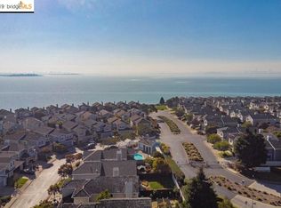 42 Seagull Dr, Richmond, CA 94804