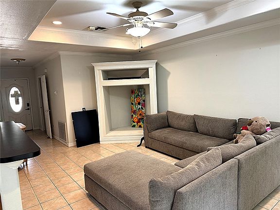 5th image of 2534 Bevecrest Dr