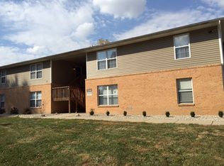 124 Kenneth Dr APT C, Troy, IL
