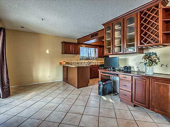 2nd image of 7169 Hardtack Cir