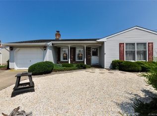 408 Pleasantville Ct, Lanoka Harbor, NJ 08734