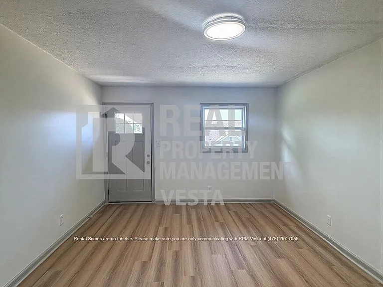 697 Bowman St #693 — Photo 10