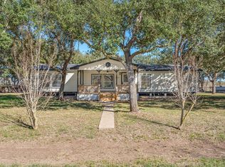 1491 Pecan Valley Dr, Wharton, TX 77488