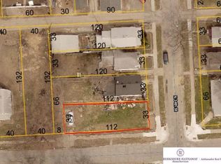 1602 N 34th St, Omaha, NE 68111