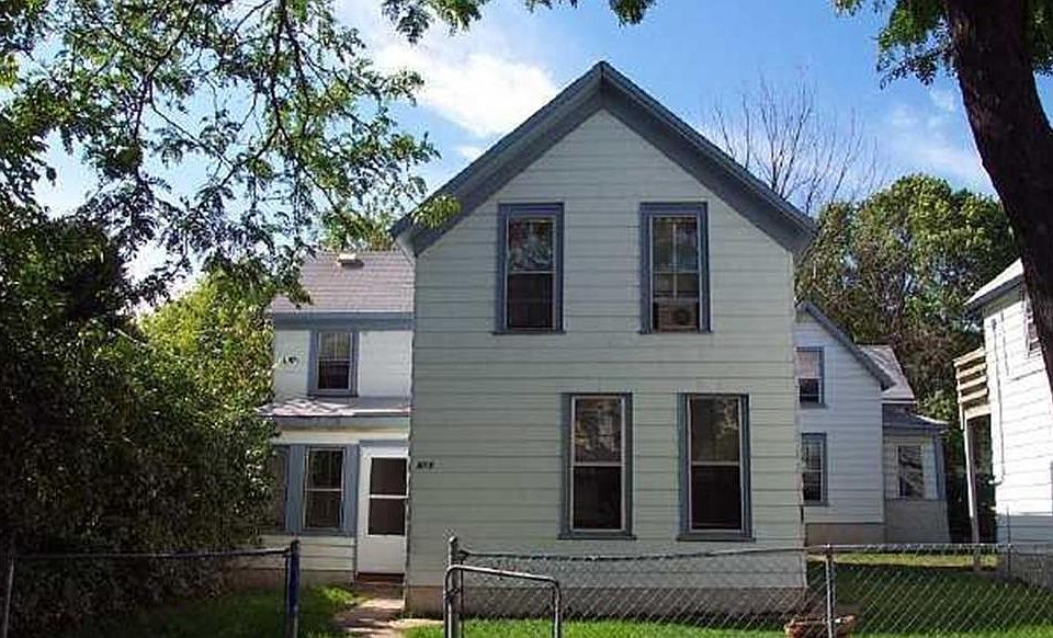 1st image of 671 Bedford St #1