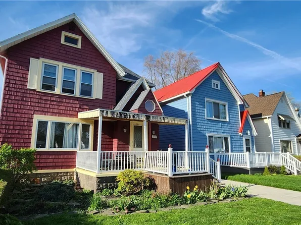 277 Heath Ter, Buffalo, NY 14223