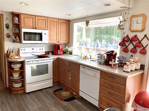 4th image of 11203 NE 141st Pl