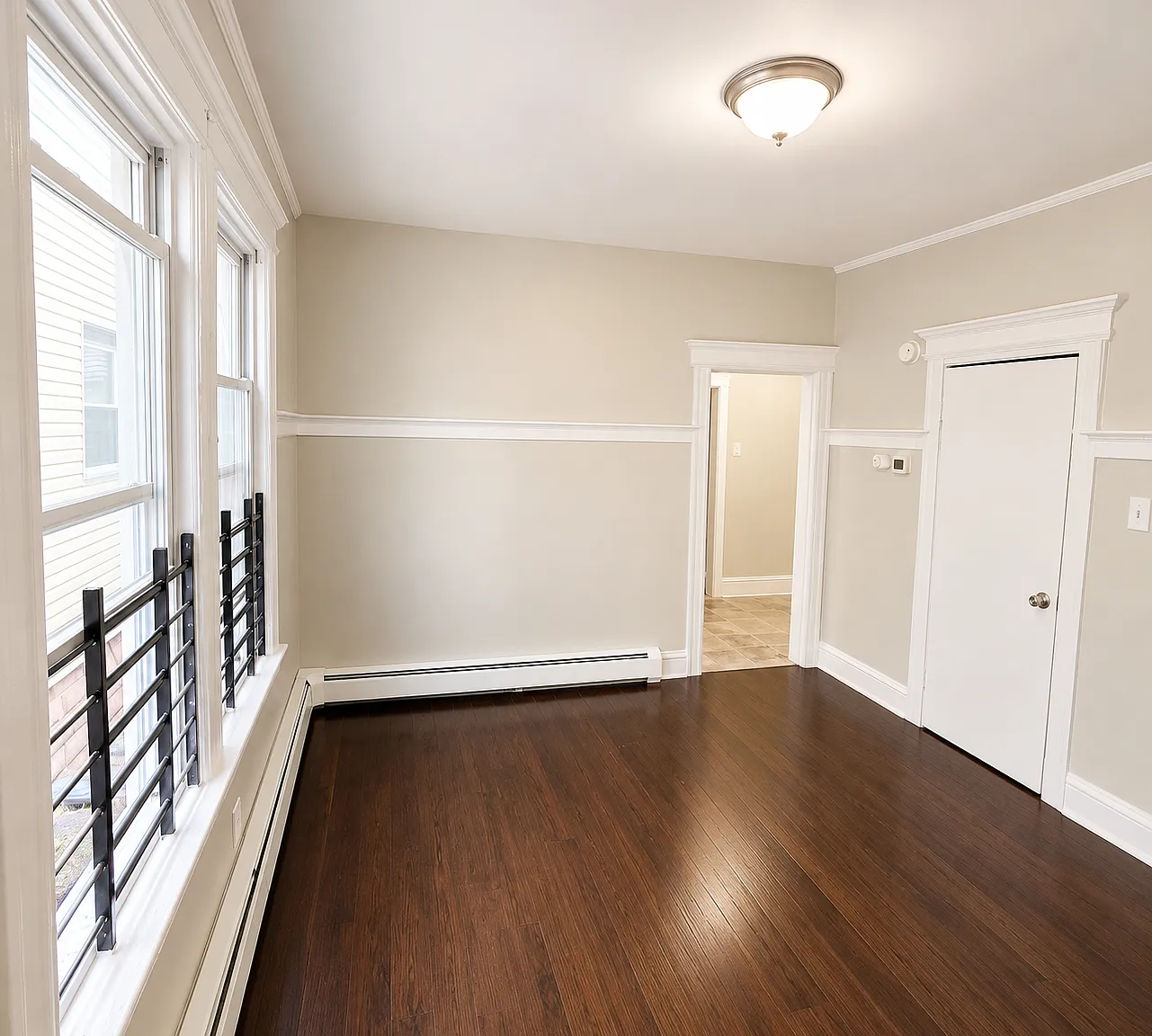 2 bed, 650 sqft, $1,950 — Photo 4