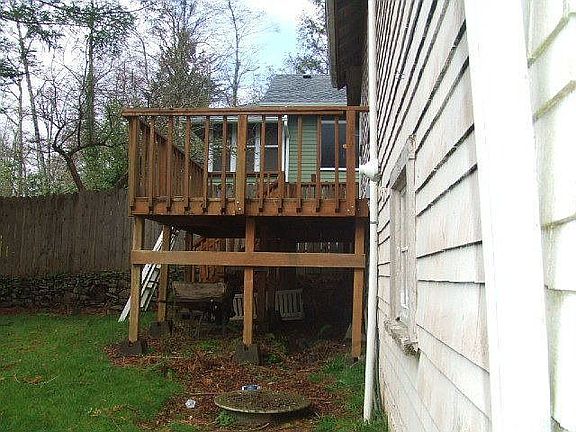 BACK DECK