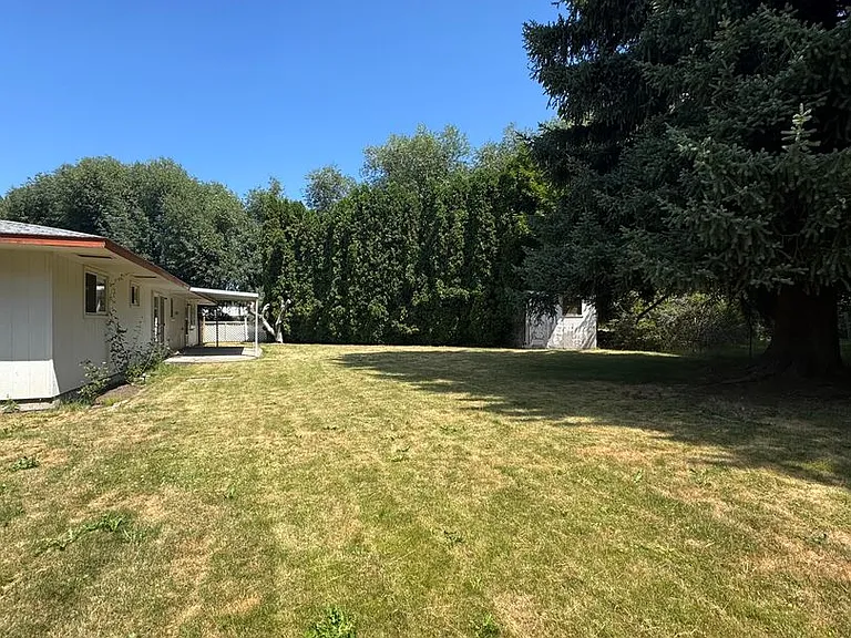 1702 College Pl — Photo 15