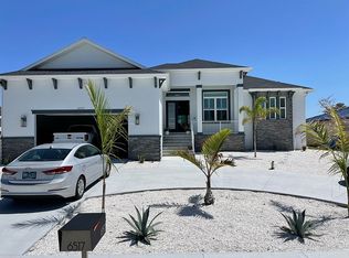6517 Santiago Ct, Apollo Beach, FL 33572
