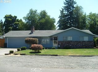 8634 SE Jefferson St, Clackamas, OR 97015