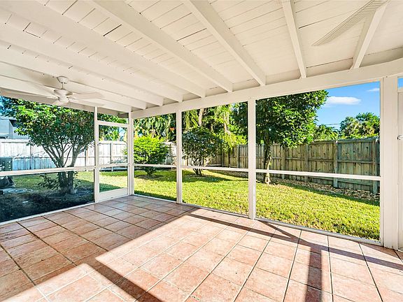 2nd image of 2100 Manatee Drive
