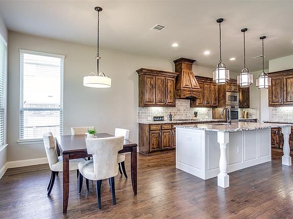 4th image of 6428 Pamilla Ln