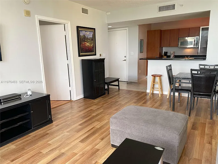 18800 NE 29th Ave #401 — Photo 5