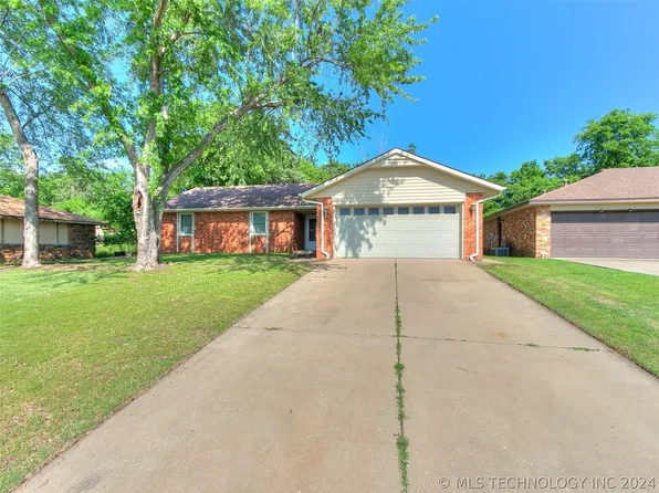 14415 300th Ave, Coweta, OK 74429