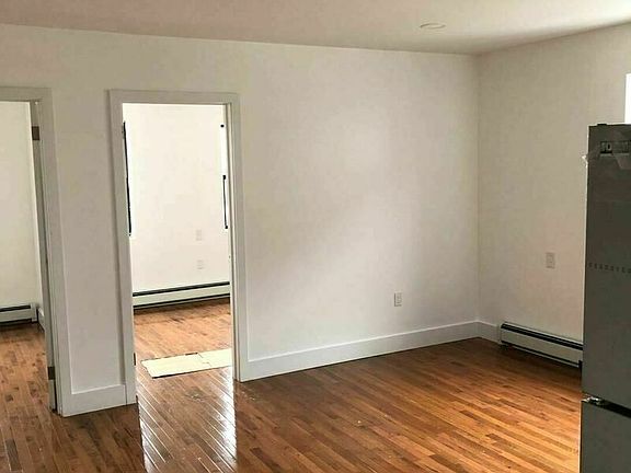 4th image of 1456 30th Ave Floor 2
