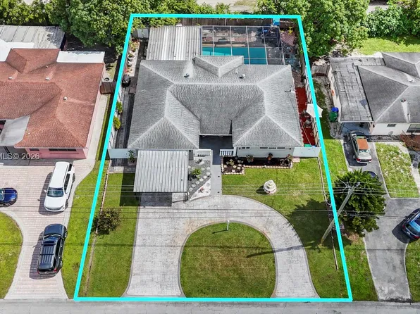 1921 Acapulco Dr, Miramar, FL 33023