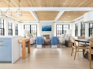 73 Hawthorne Park Ln, Nantucket, MA 02554