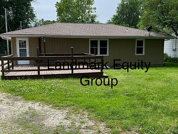 2nd image of 604 Harvey St